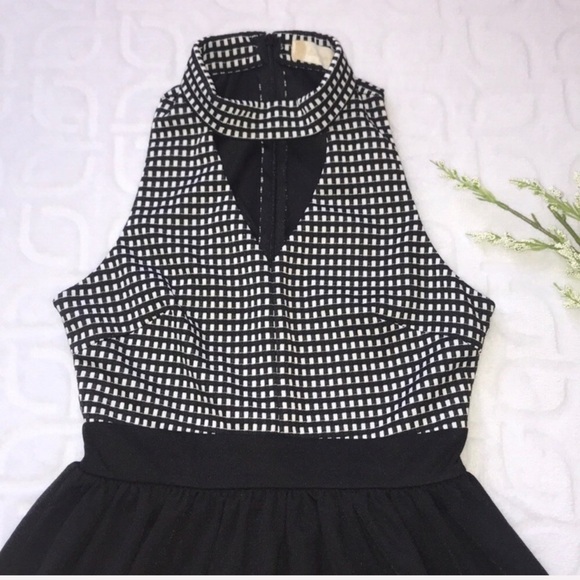 ALTAR’D STATE Black Keyhole Mock Neck Dress Small Geometric Sexy Event Dress - Picture 3 of 8